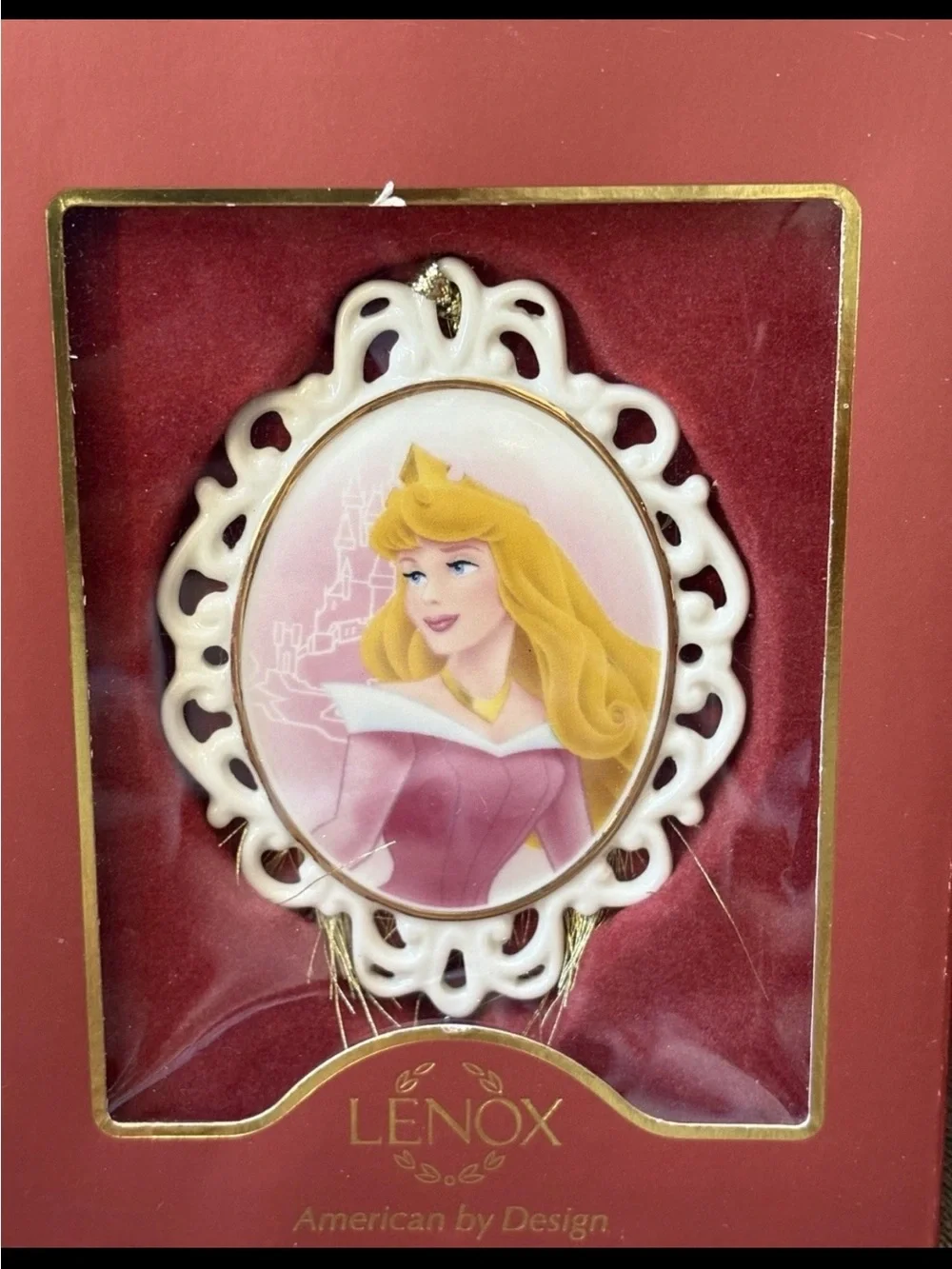 Lenox Disney Showcase Princess Aurora Cameo Ornament Sleeping Beauty Christmas
